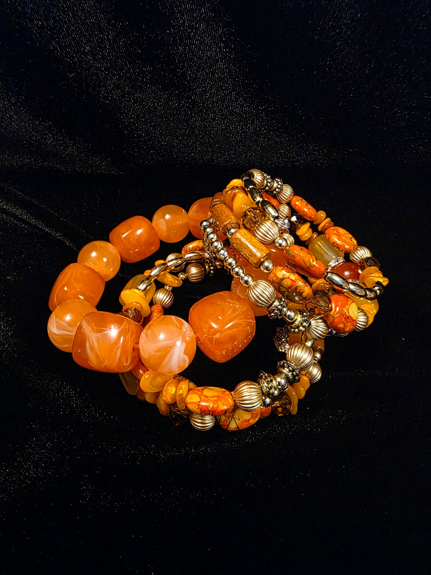 NATURAL STONE BRACELET VAULT