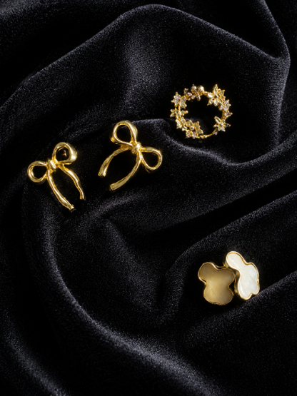 Earring Vault 💎