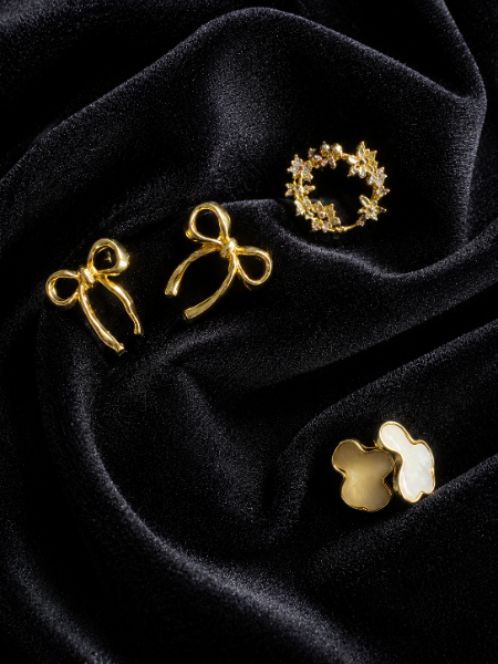 Earring Vault 💎