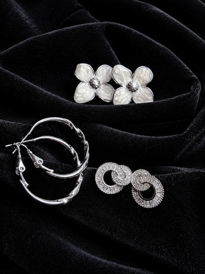Earring Vault 💎
