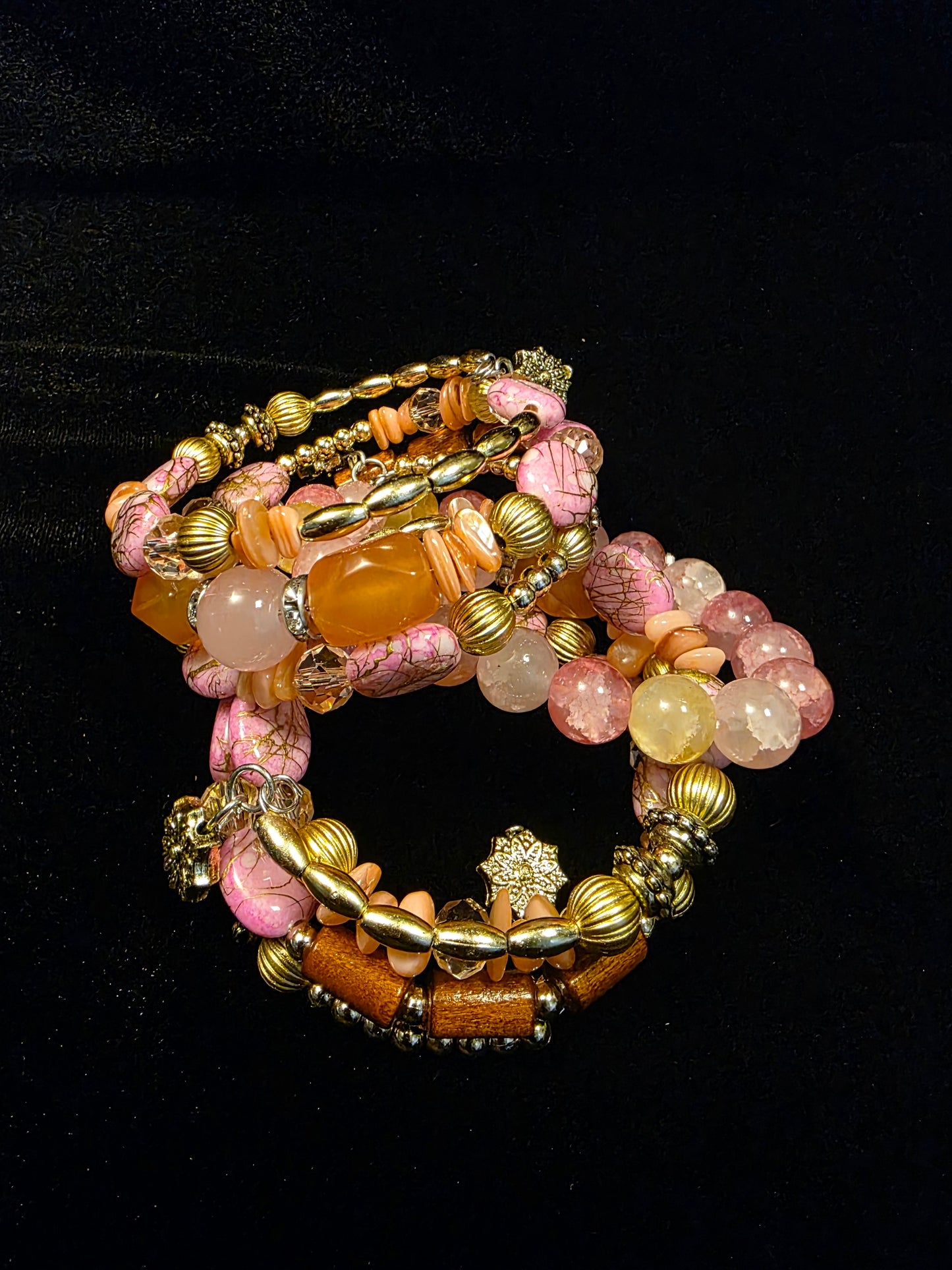 NATURAL STONE BRACELET VAULT