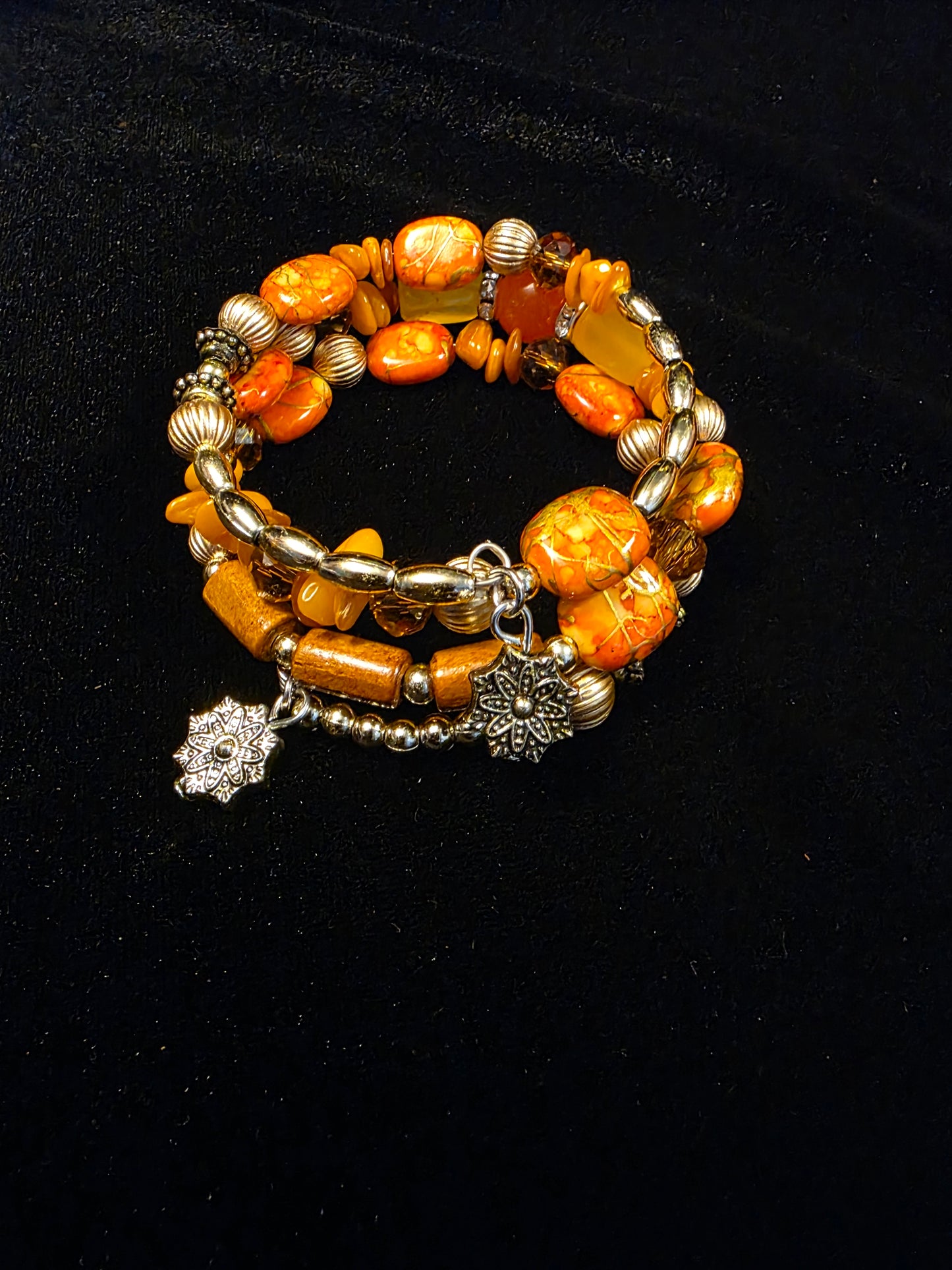 NATURAL STONE BRACELET VAULT